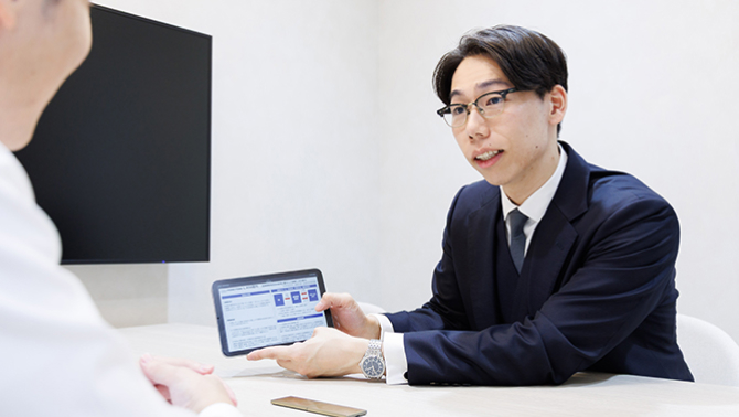 プランベースは補助金申請支援を専門とするコンサル会社です。